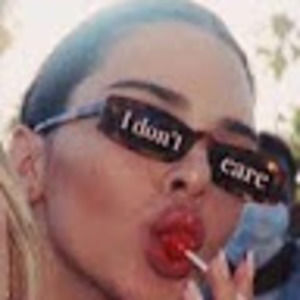 Meet your Posher, Calli